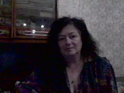 GypsiQueen2 online show from 02.21.25