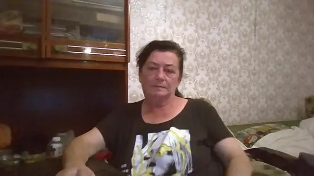 GypsiQueen2 online show from 09.20.25