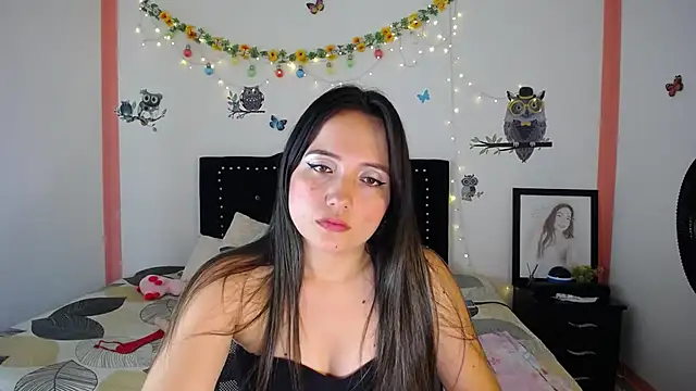 naughty girl 4u online show from 12.05.24