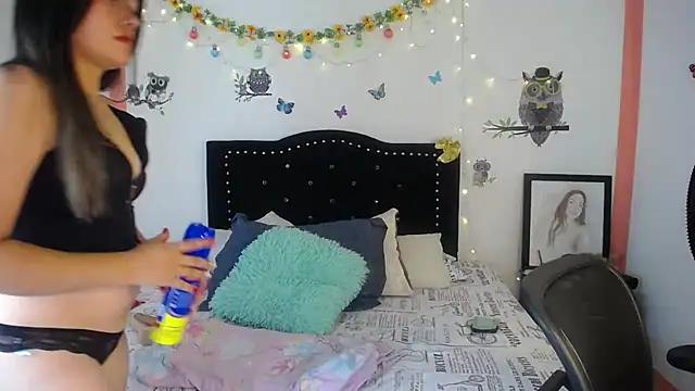 naughty girl 4u online show from 12.24.24