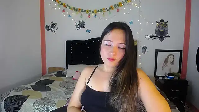 naughty girl 4u online show from 12.27.24
