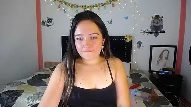 naughty girl 4u online show from 12.27.24