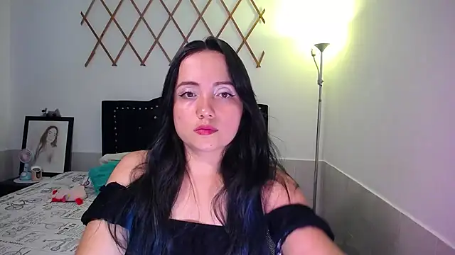 naughty girl 4u online show from 09.30.25