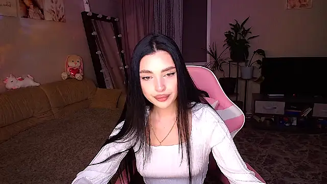   Malika   online show from 10.12.25