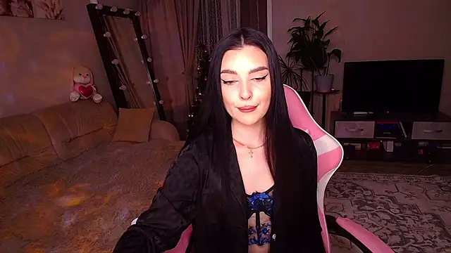   Malika   online show from 01.10.26