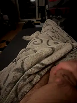 Snapshot of David19932908 chatting on 09.28.25 David19932908 online show from 09.28.25