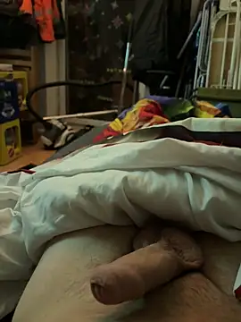 Snapshot of David19932908 chatting on 11.22.25 David19932908 online show from 11.22.25