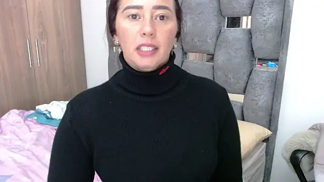 sara hott 1 online show from 01.11.25