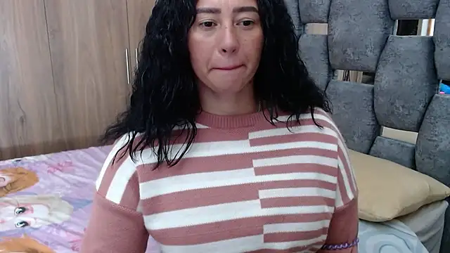 sara hott 1 online show from 01.13.25