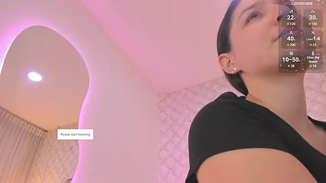 Pia Johnson  online show from 02.13.26