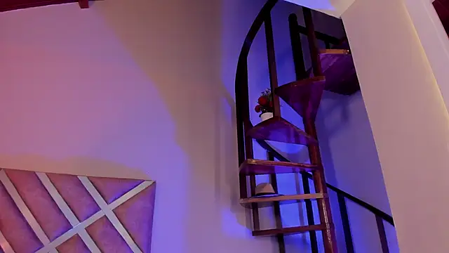 MERIDA TAYLOR online show from 01.10.25