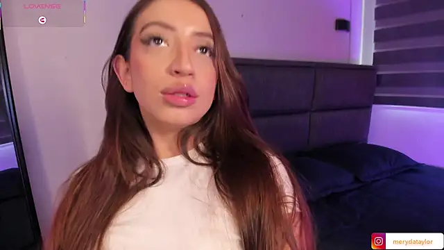 MERIDA TAYLOR online show from 02.25.25