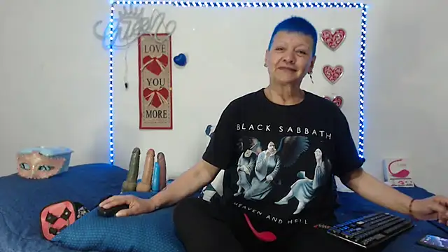 loquitaqueen011 online show from 02.27.25