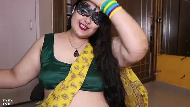 Snapshot of AgniPriya chatting on 12.20.24 AgniPriya online show from 12.20.24