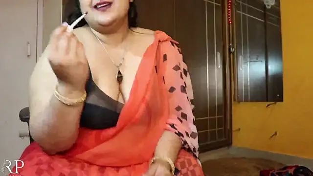 Snapshot of AgniPriya chatting on 02.27.25 AgniPriya online show from 02.27.25