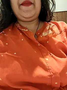 Snapshot of AgniPriya chatting on 09.21.25 AgniPriya online show from 09.21.25