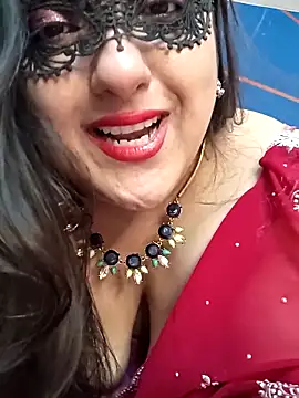 Snapshot of AgniPriya chatting on 09.28.25 AgniPriya online show from 09.28.25