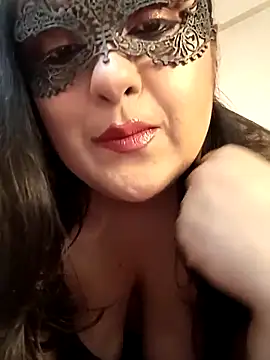 Snapshot of AgniPriya chatting on 12.17.25 AgniPriya online show from 12.17.25