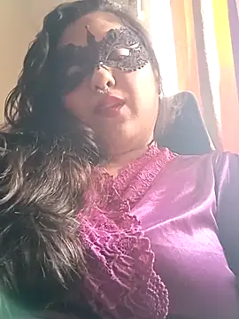 Snapshot of AgniPriya chatting on 04.08.26 AgniPriya online show from 04.08.26