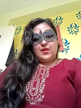 Snapshot of AgniPriya chatting on 04.11.26 AgniPriya online show from 04.11.26