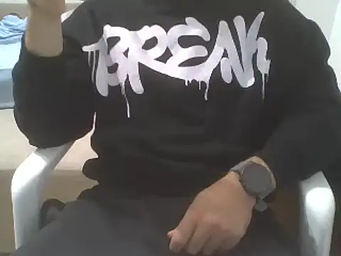 Hotboyo01 online show from 03.17.25