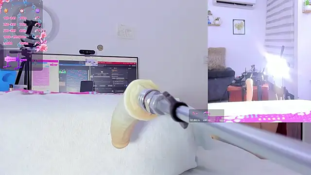 Soraya Davis online show from 11.02.25