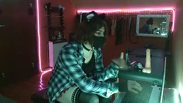 Snapshot of Ginny-the-bdsm-nympho chatting on 03.09.25 Ginny-the-bdsm-nympho online show from 03.09.25