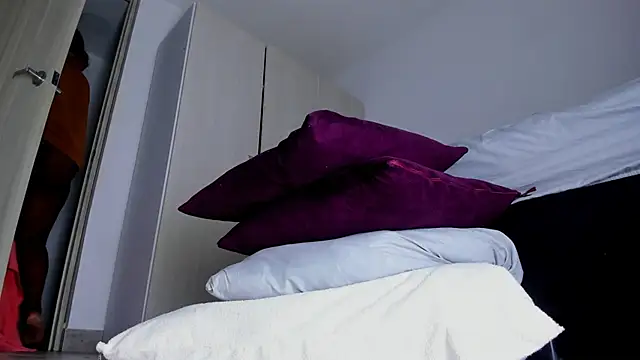 Skarleth69 online show from 02.05.26