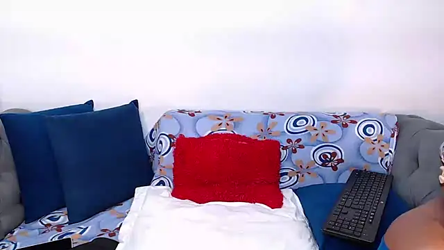 Snapshot of CanndyBrunett chatting on 02.16.25 CanndyBrunett online show from 02.16.25