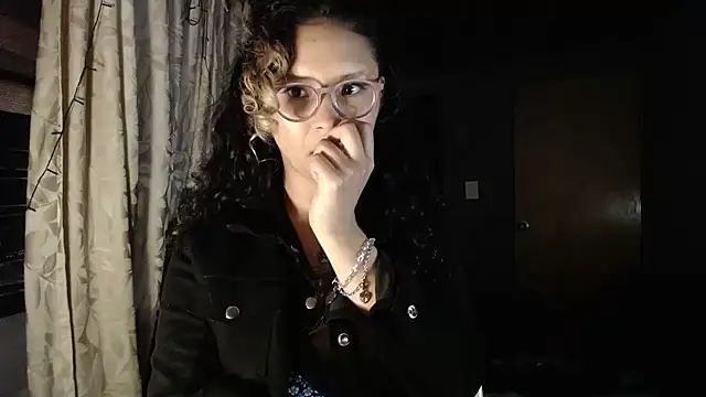 Hathorlove online show from 11.13.25