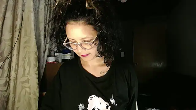 Hathorlove online show from 12.01.25