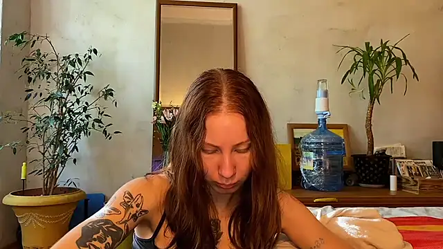 elfess online show from 09.30.25