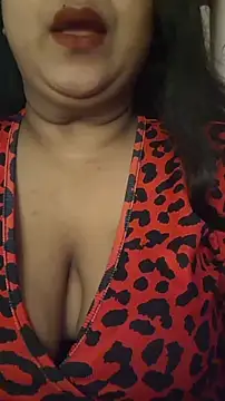 Snapshot of sassy_horny chatting on 02.05.26 sassy horny online show from 02.05.26