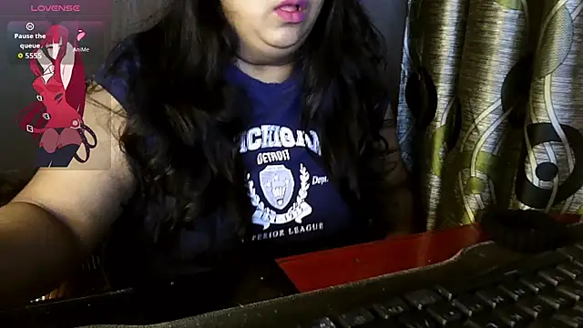 Snapshot of sassy_horny chatting on 02.19.26 sassy horny online show from 02.19.26