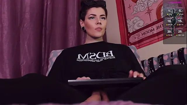 Luna Blake online show from 03.16.25