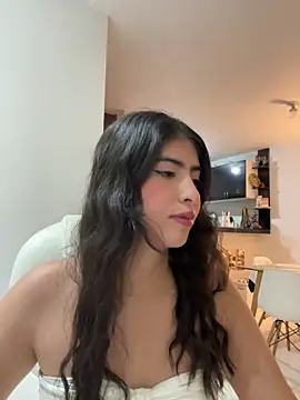 Snapshot of Gaby_zahir_ chatting on 01.15.25 Gaby zahir online show from 01.15.25