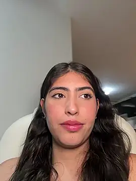 Snapshot of Gaby_zahir_ chatting on 01.15.25 Gaby zahir online show from 01.15.25