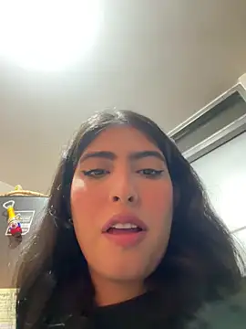 Snapshot of Gaby_zahir_ chatting on 01.25.25 Gaby zahir online show from 01.25.25