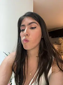 Snapshot of Gaby_zahir_ chatting on 02.01.25 Gaby zahir online show from 02.01.25