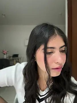 Snapshot of Gaby_zahir_ chatting on 03.12.25 Gaby zahir online show from 03.12.25