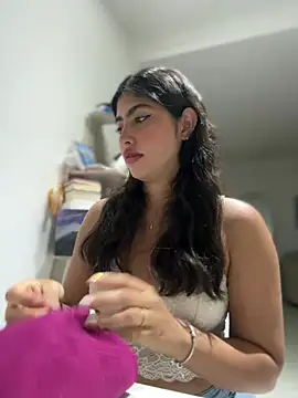 Snapshot of Gaby_zahir_ chatting on 03.19.25 Gaby zahir online show from 03.19.25