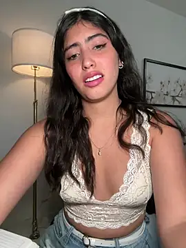 Snapshot of Gaby_zahir_ chatting on 03.19.25 Gaby zahir online show from 03.19.25