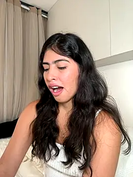 Snapshot of Gaby_zahir_ chatting on 09.12.25 Gaby zahir online show from 09.12.25