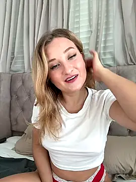 MileySummer online show from 11.23.25