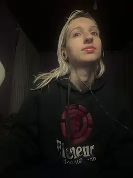 bunnydark00 online show from 10.01.25