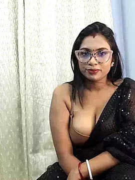 Snapshot of Queen_Dolly chatting on 09.27.25 Queen Dolly online show from 09.27.25