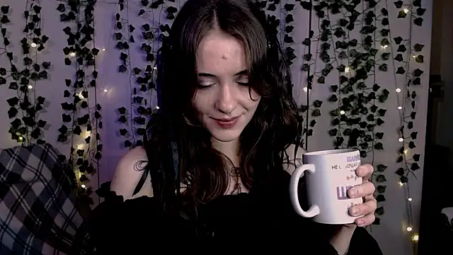 risha laas online show from 04.19.26