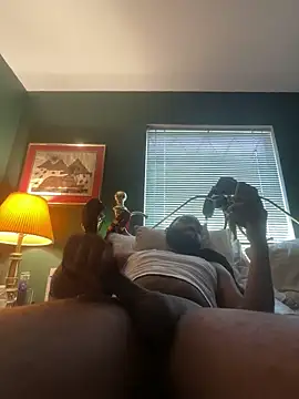 Snapshot of sukisnpaii chatting on 03.27.26 sukisnpaii online show from 03.27.26