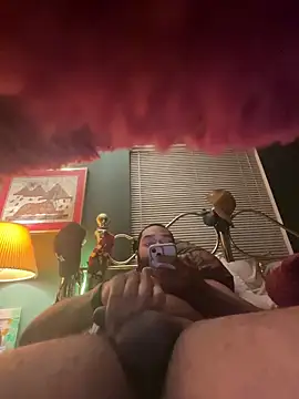 Snapshot of sukisnpaii chatting on 04.05.26 sukisnpaii online show from 04.05.26