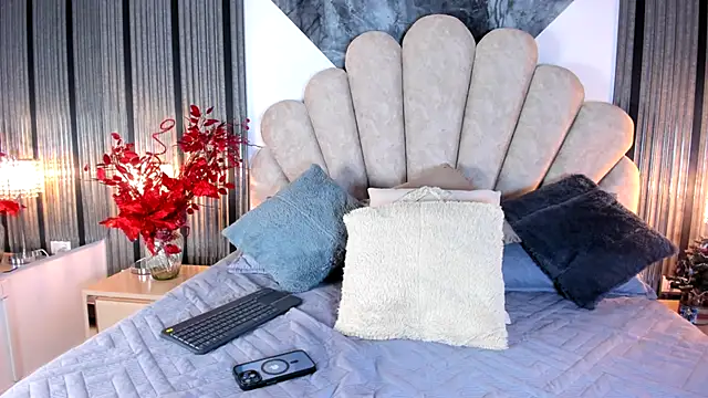 Naughty  Mom online show from 01.06.26